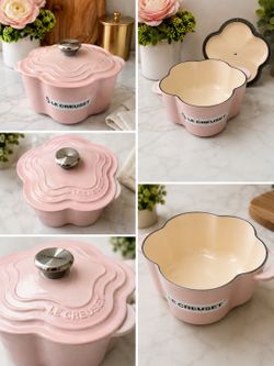 RARE Le Creuset pink flower Dutch oven