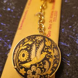 Antique 24k Gold Embedded Keychain Oro fino 24 kilates incrustado Toledo Spain 
