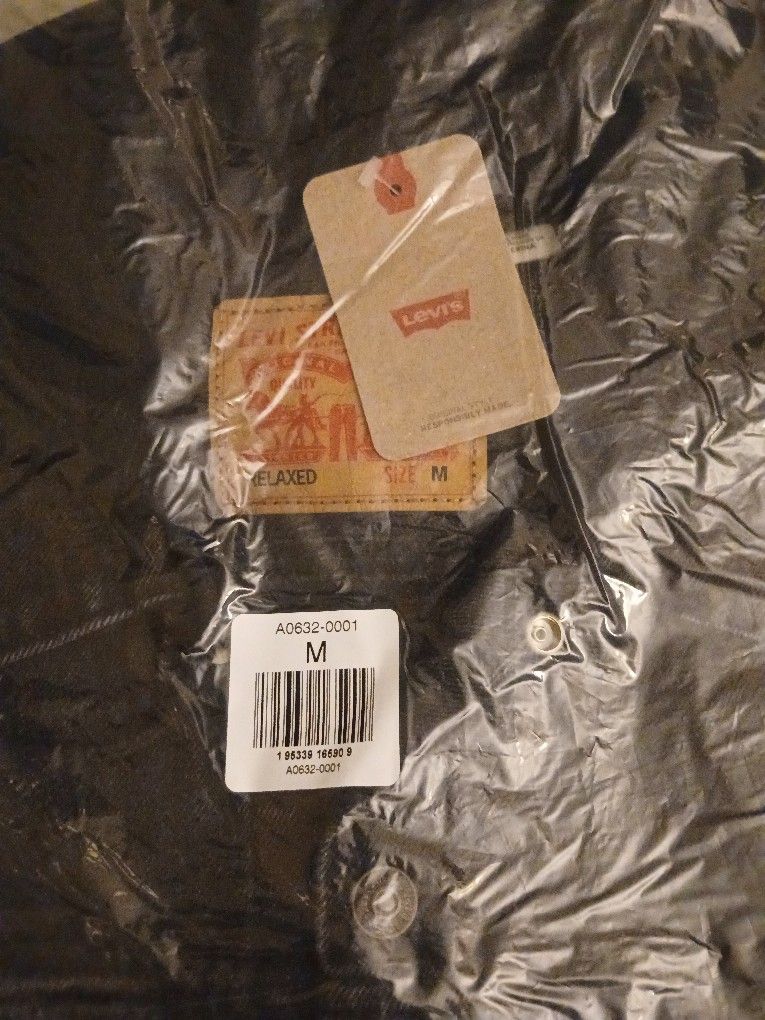 Levi's hoodie trucker jacket