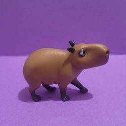 Figure Disney Mini Jakks Chispi Encanto  Capybara Madrigal 1.75".