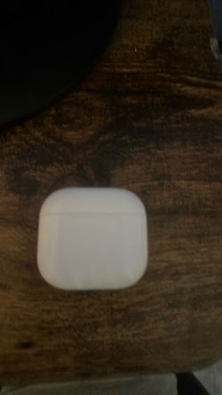 AirPods 4