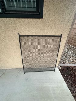 Metal Mesh Dog Guard Screen