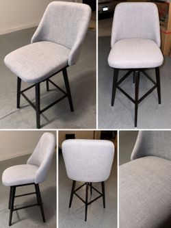 PENDING—Set of 4 Counter Stools MOVE OUT SALE