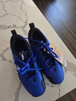 Nike Baseball Cleats - Size 2 Youth / Brand New $40