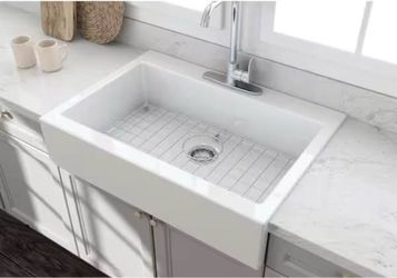 NEW Glacier Bay 34 in. Farmhouse Fireclay Kitchen Sink - White + Grid (Retails $400+)