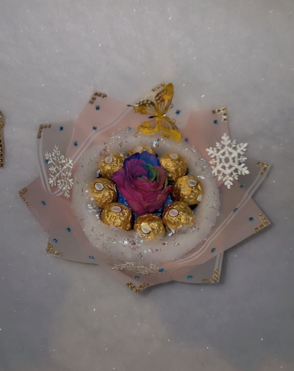 Colorful Real Roses Arrangements Chocolate And Candy Cane