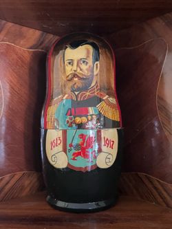 Czars of Russia nesting eggs