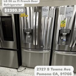 LG 30 Cu Ft French Door Refrigerator 