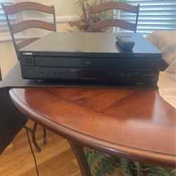 Yamaha Five Disc Cd Player $35