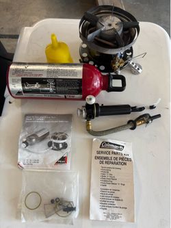 Coleman Peak1 Apex camp stove