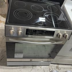 Kenmore Single Oven Electric Range 