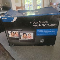 Dual 7" Mobile DVD System - Used