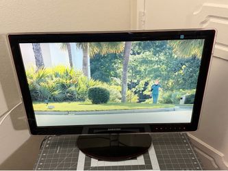 Samsung 27” black and red hdtv tv 1080p