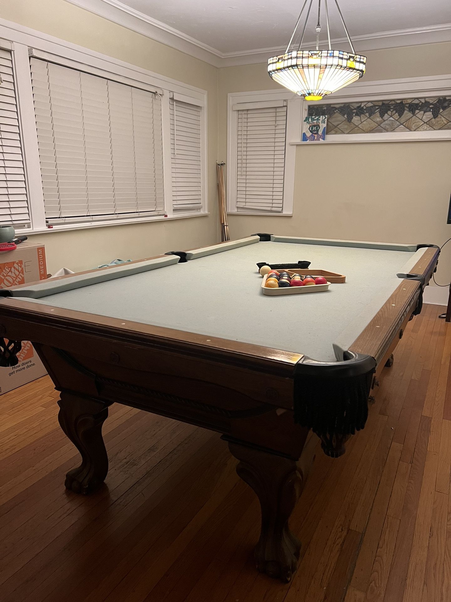 Pool table