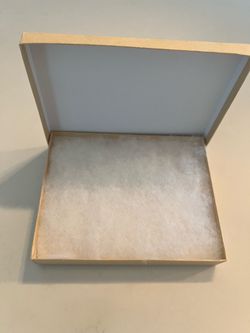 Kraft and Jewelry Box