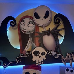 Cut Out If Jack An Sally With Led Lights 