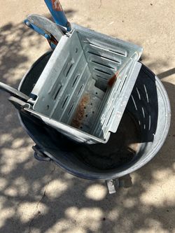 Commercial Mop Bucket with Wringer