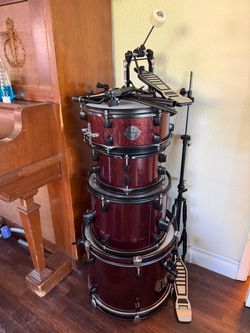 Ludwig Questlove Pocket Kit Drum Set – Complete Hardware (No Cymbals)