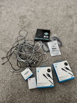 Mixed lot of 22 lightning cables