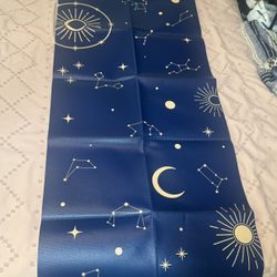 Gaiam travel yoga mat with celestial design — never used 