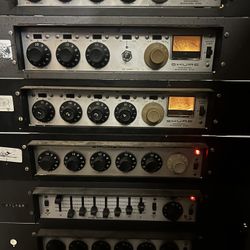 Shure Microphone Mixer Lot M267 & M68