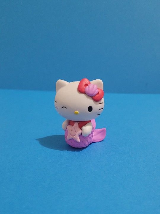 Sanrio Hello Kitty Valentine's Blind Box Mermaid Toy Figure Star Pink Costume.