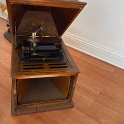 1800s Antique Edison Cylinder Phonograph Record Player