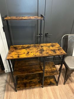 Table + storage