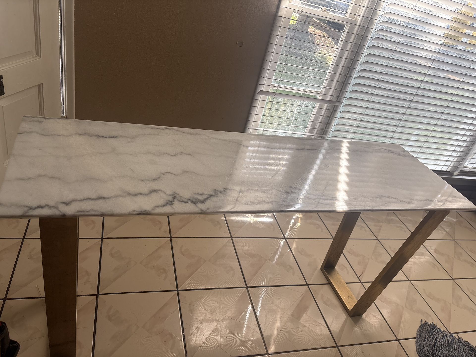 Console Table (Marble)