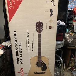 Fender FA-125 Dreadnought Acoustic Guitar Pack