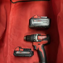 Milwaukee M18 Drill, M18 6.0 High Output Battery, M18 2.0 Battery, Milwaukee Bag