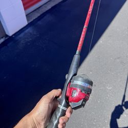Abu Garcia Fishing Pole And Reel