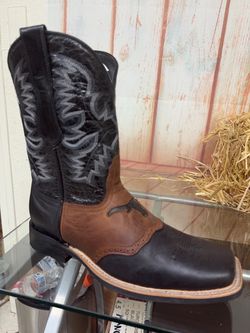 NEW SQUARE TOE COWBOY BOOTS ALL SIZES AVAILABLE