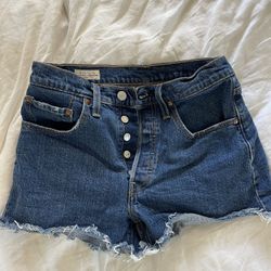 Levi’s 501 Dark Wash Jean Shorts Size 26