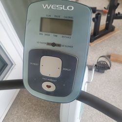 Recumbent exercise bike