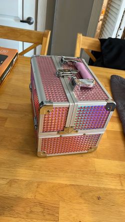 Pink travel make up box