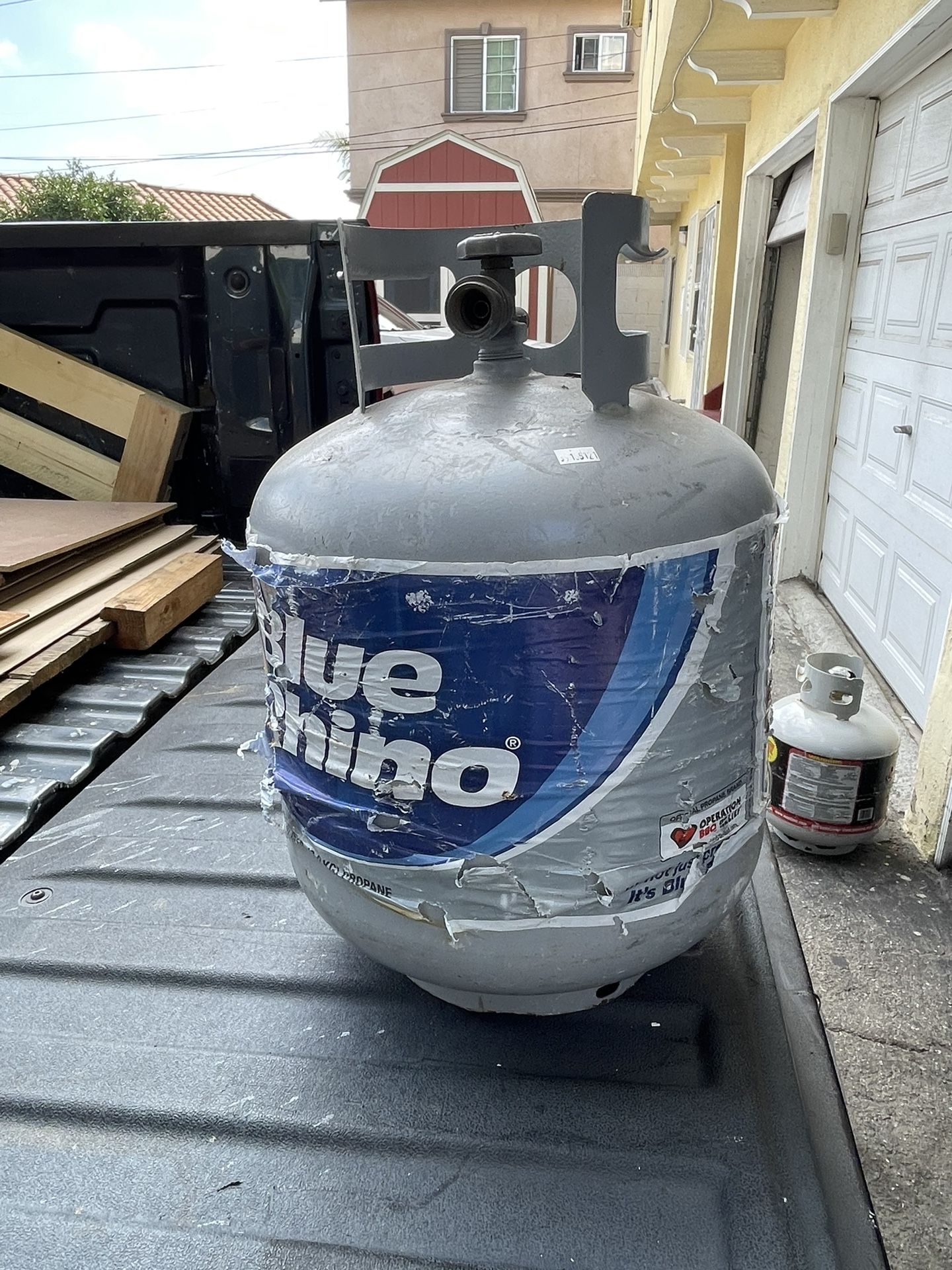 30lb Bbq Propane Tank