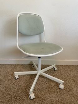 Light Teal Office Desk Chair with Casters