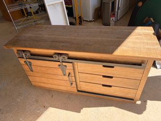 Media console