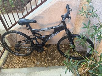 Hyper Hovac Mountain Bike