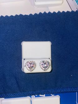 Diamond earring 925.