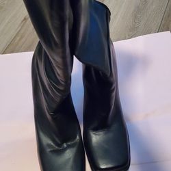 Bakers Leather Boots Size 8 1/2