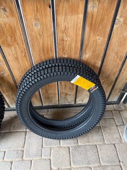 Shinko Sr241 17x3.0 tires