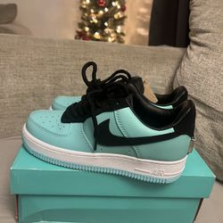 Nike Air Force 1 Women’s 5.5