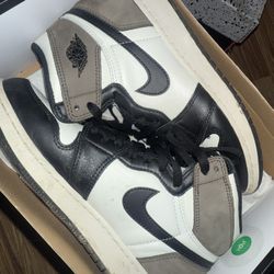 Jordan 1 Mocha