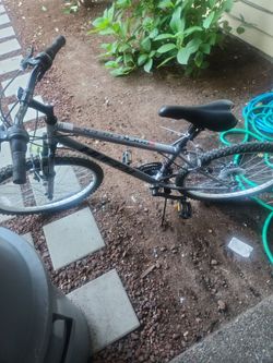 Huffy Rock Creek Mountain Bike