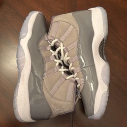 Jordan 11 Retro Cool Grey Sz 9.5  