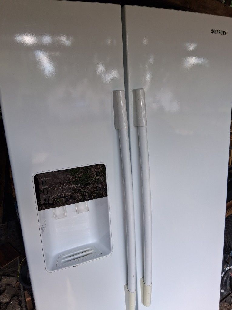 Samsung Refrigerator