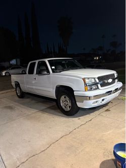 03-06 Silverado lower valence