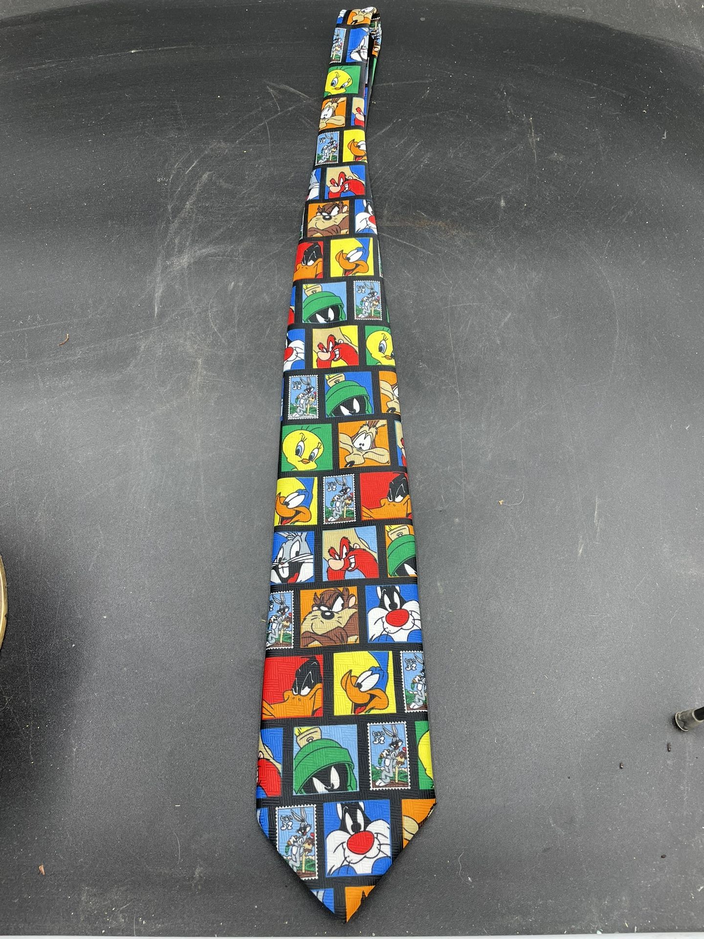 Vintage 1997 Looney Tunes Stamp Collection Neck Tie Taz, Tweety, Bugs, Sylvester